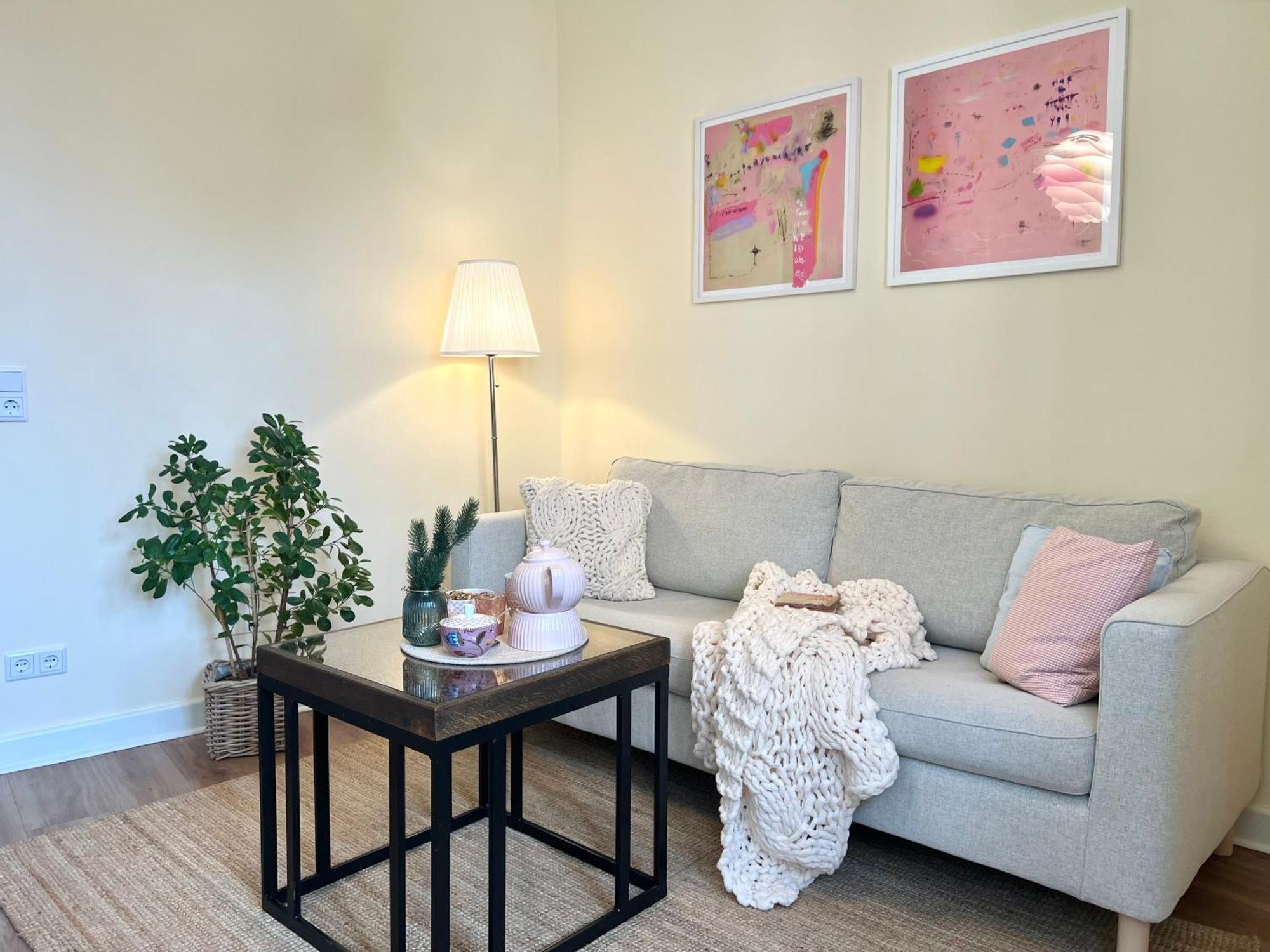 Graefin Martha Maria - Design-apartment In Der Historischen Hinterburg - Nahe Fulda Apartment